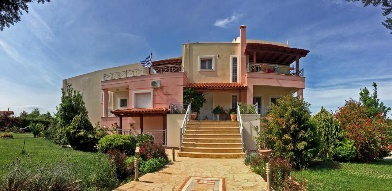 Brina'S Luxury Apartments Agioi Apostoloi  Extérieur photo